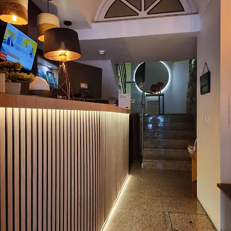 Отель Residencial Dora Брага