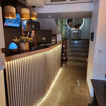 Residencial Dora Hotel