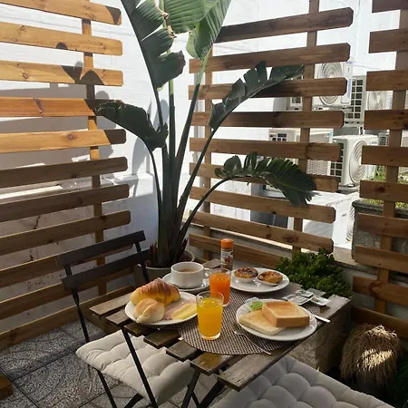 Residencial Dora מלון בראגה