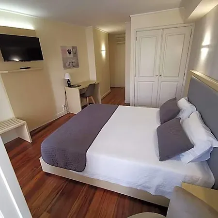 Hotel Residencial Dora Braga