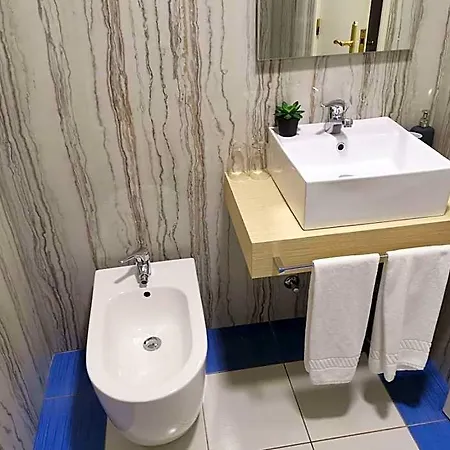 Residencial Dora Hotel 2*