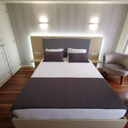 Residencial Dora Hotel