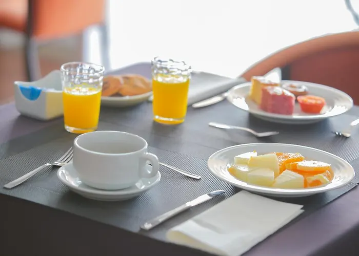 Otel Residencial Dora